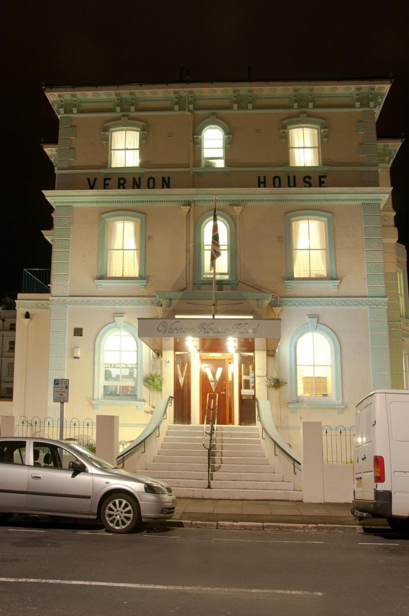 Vernon Guesthouse Истбурн Экстерьер фото