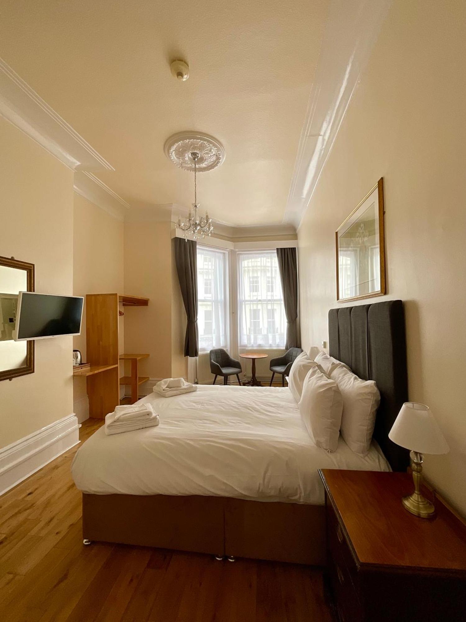 Vernon Guesthouse Истбурн Экстерьер фото