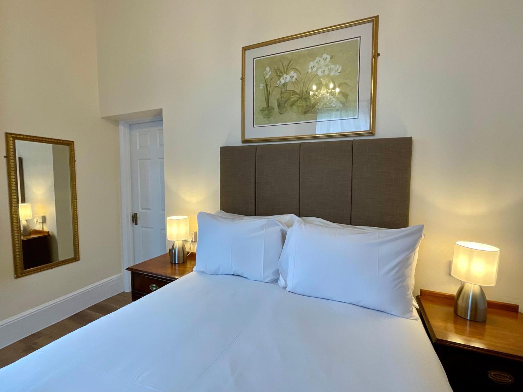 Vernon Guesthouse Истбурн Экстерьер фото